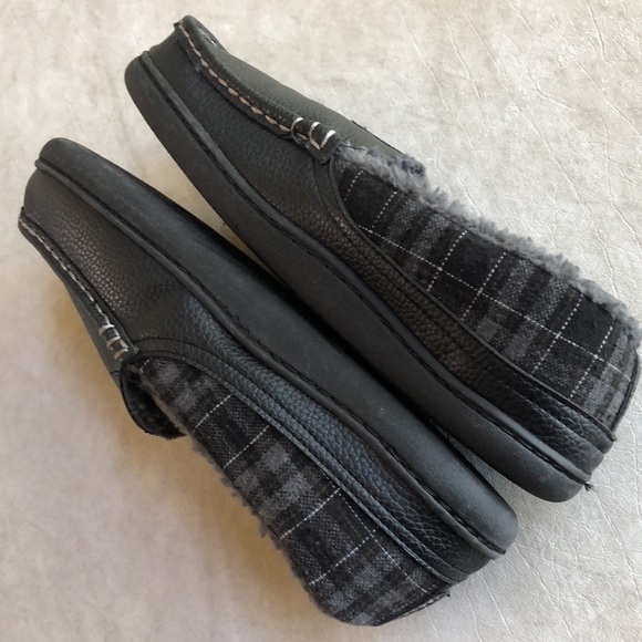 Loft Living Men’s Ultra Soft Memory Foam Black Slippers Size Medium (7-8) - Picture 6 of 12